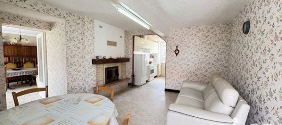 3 Schlafzimmer Haus in Vouzy, France, Nr. 313425 10