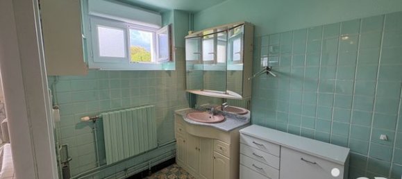 3 Schlafzimmer Haus in Vouzy, France, Nr. 313425 13