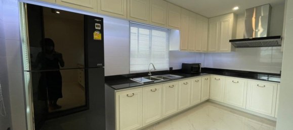 Villa T4 em Bang Phli Yai, Thailand N.º 62471 9