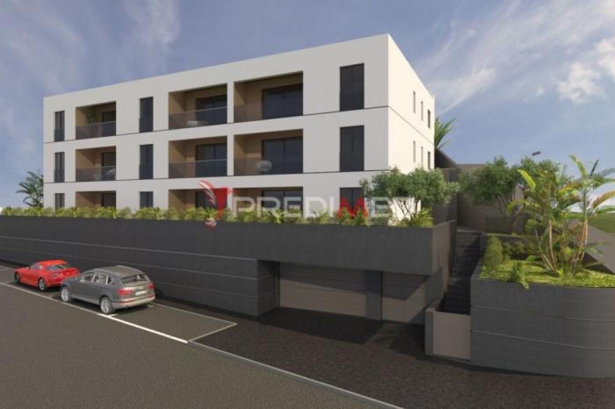 Studio in Funchal, Portugal No. 724