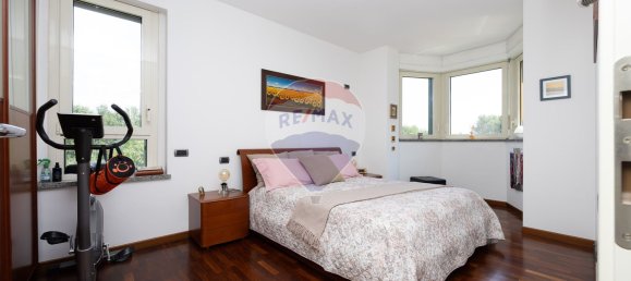 2 bedrooms Apartment in Pioltello, Italy No. 360703 22