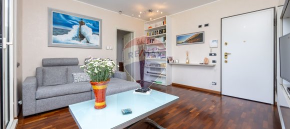 2 bedrooms Apartment in Pioltello, Italy No. 360703 10