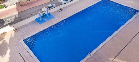 2 bedrooms Apartment in Alicante, Spain No. 189869 2