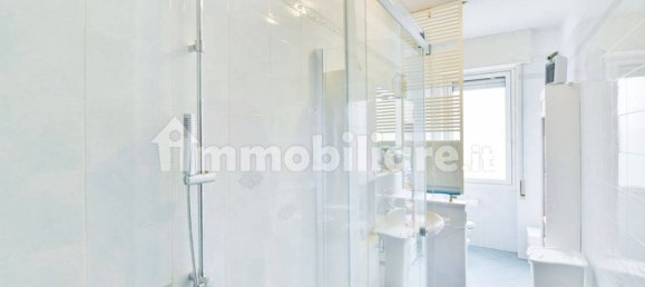 3 chambres Appartement à San Fermo della Battaglia, Italy No. 206345 36