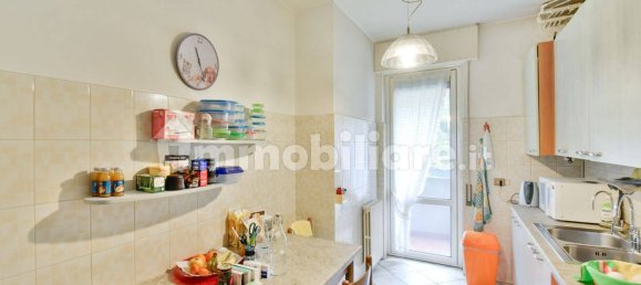 3 chambres Appartement à San Fermo della Battaglia, Italy No. 206345 6