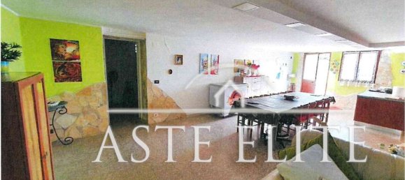 5 rooms House in Aprilia, Italy No. 101037 58