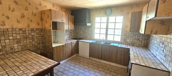 Casa de 3 dormitorios en Gievres, France No. 314133 8