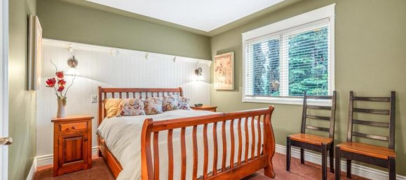 3 bedrooms House in British Columbia, Canada No. 1268 12