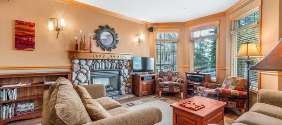 3 bedrooms House in British Columbia, Canada No. 1268 10