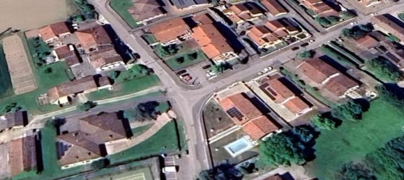 6-salle Appartement à Parma, Italy No. 309772 28