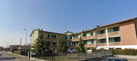 6-salle Appartement à Parma, Italy No. 309772 10