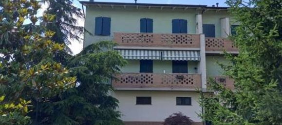 6-salle Appartement à Parma, Italy No. 309772 7
