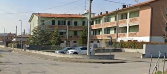 6-salle Appartement à Parma, Italy No. 309772 18