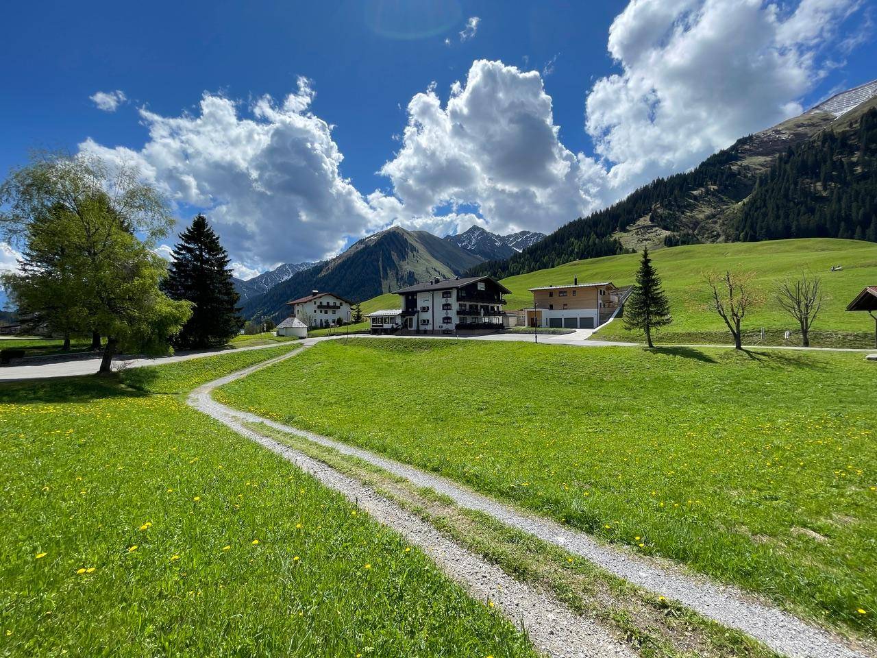 Terrain à Berwang, Austria 785m² No. 203286