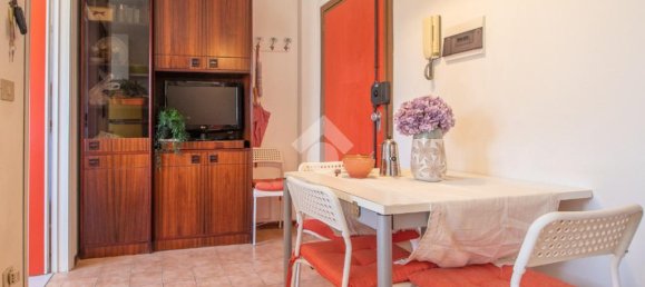 1 bedroom Apartment in Ravenna, Italy No. 273389 2