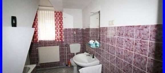 5 rooms House in Schwalm-Eder, Germany No. 205951 9