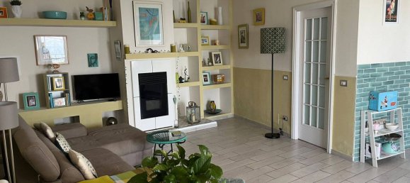 3 bedrooms Apartment in Castellammare di Stabia, Italy No. 327732 15