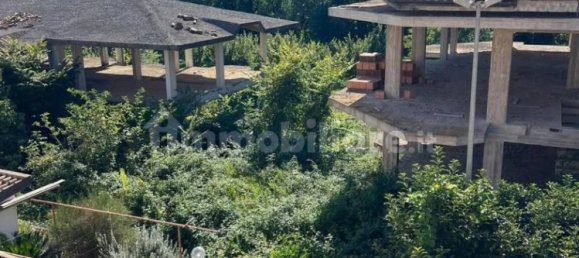 Apartamento de 4 dormitorios en Carinola, Italy No. 72645 21