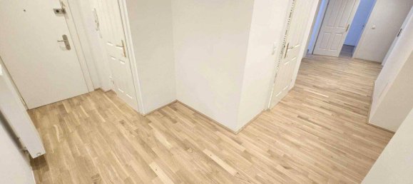 Apartamento de 4 habitaciónes en Simmering, Austria No. 158926 2