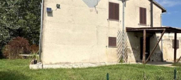 2 bedrooms House in Bevagna, Italy No. 355443 3