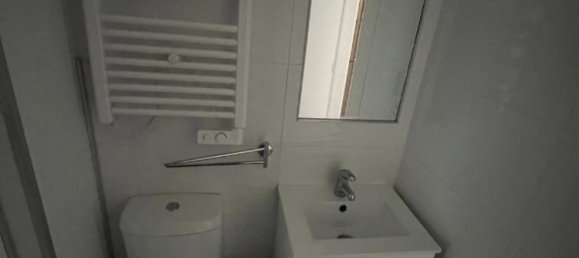 1 bedroom Apartment in Porto, Portugal No. 161605 28