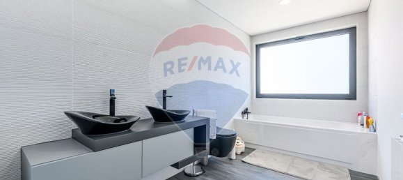 3 Schlafzimmer Haus in Celorico de Basto, Portugal, Nr. 168995 11