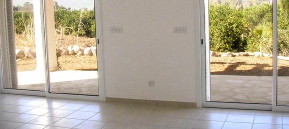 2-Zimmer Villa in Paphos, Cyprus, Nr. 24746 6