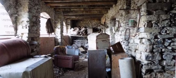 5 rooms House in Borgomaro, Italy No. 232730 6