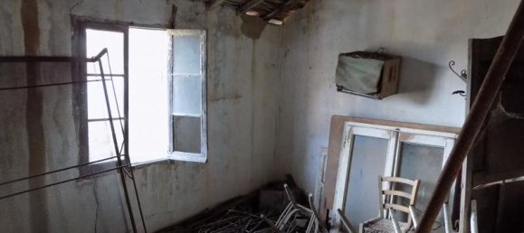 5 rooms House in Borgomaro, Italy No. 232730 8