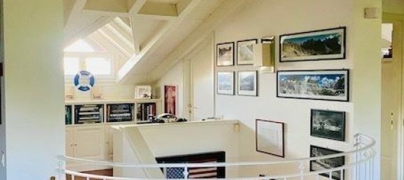 Apartamento de 6 habitaciónes en Alzate Brianza, Italy No. 15253 20