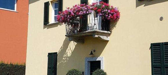 Apartamento de 6 habitaciónes en Alzate Brianza, Italy No. 15253 4