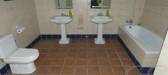 Дом с 10 спальнями в Альмайяте, Испания № 58808 15