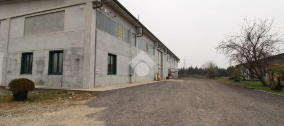 4 rooms Warehouse in Verderio, Italy No. 143280 9