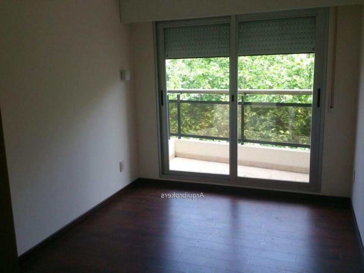 Studio in Montevideo, Uruguay No. 10967