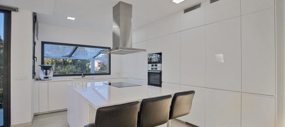 4 bedrooms Villa in Mijas, Spain No. 155573 16