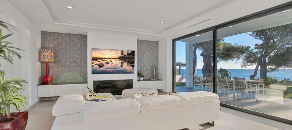 4 bedrooms Villa in Mijas, Spain No. 155573 10