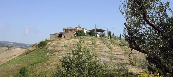 Studio in Orvieto, Italy No. 24317 4