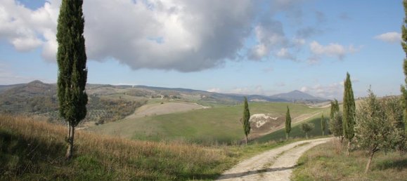 Studio in Orvieto, Italy No. 24317 12