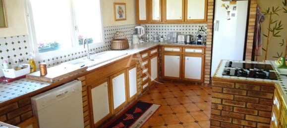 4 bedrooms House in Aubertin, France No. 100387 2