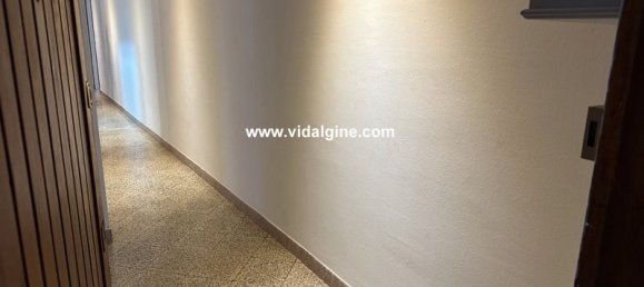 4 bedrooms Apartment in Lleida, Spain No. 179718 2