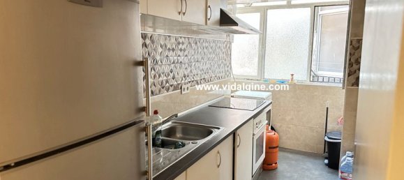 4 bedrooms Apartment in Lleida, Spain No. 179718 8