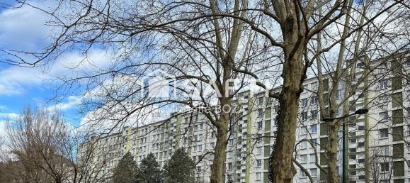 2 bedrooms Apartment in Grenoble, France No. 258114 4