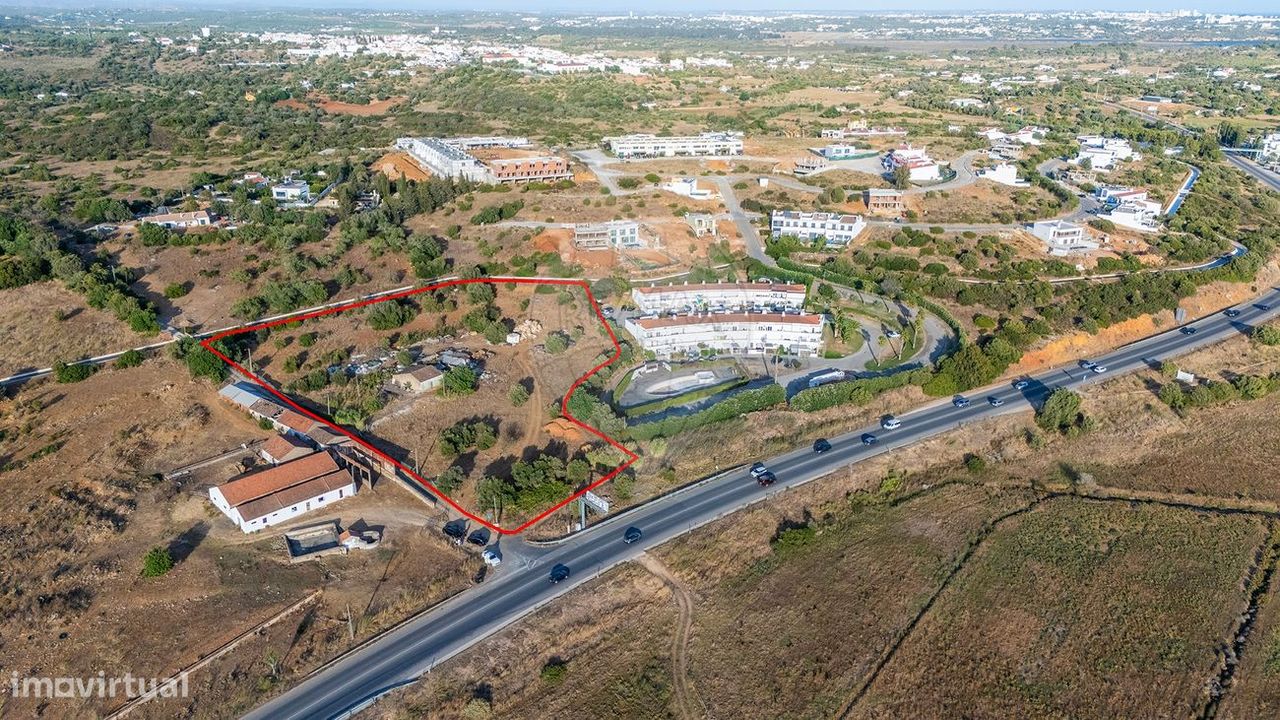 Grundstück in Mexilhoeira Grande, Portugal 11120m², Nr. 330761