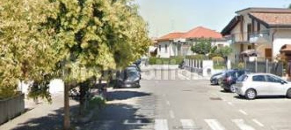 2 chambres Appartement à Cassano Magnago, Italy No. 5395 2