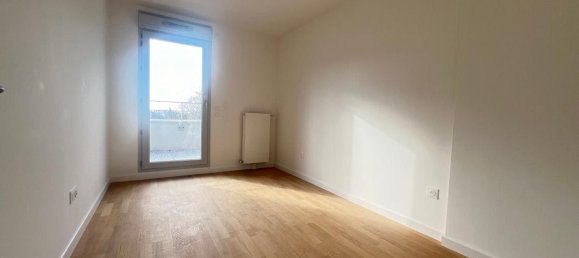 Apartamento de 4 dormitorios en Fontenay-aux-Roses, France No. 140240 8