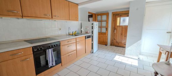 Дом с 6 комнатами в Рейн-Лан, Германия № 130501 6