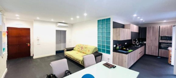 Квартира с 3 спальнями в Казория, Италия № 376758 2