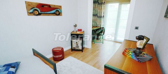 Apartment 2+1 in Istanbul, Turkey No. 643 19