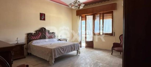 5-salle Appartement à Reggio Calabria, Italy No. 267481 6