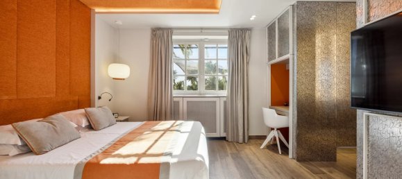 3 bedrooms Villa in La Colle-sur-Loup, France No. 1956 9